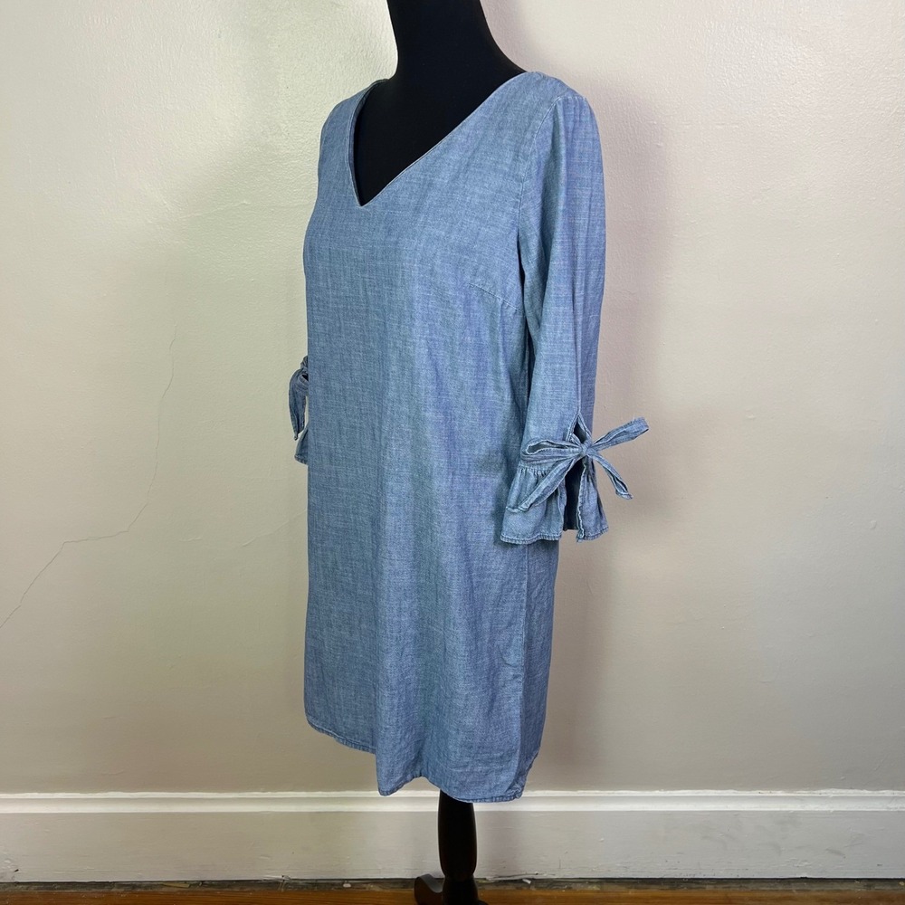 J. Crew Chambray V Neck Tie Sleeve Shift Dress Blue Size 6 - Picture 3 of 8